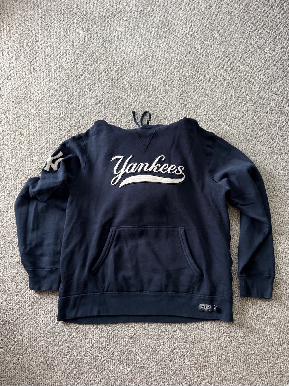 Ralph Lauren Yankees Crewneck Sweatshirt in Navy and White